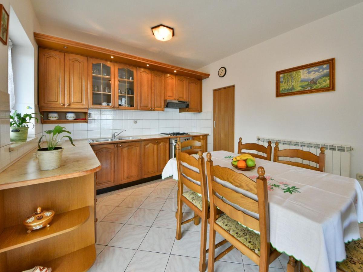 Apartment Nives-2 By Interhome Ičići Eksteriør bilde