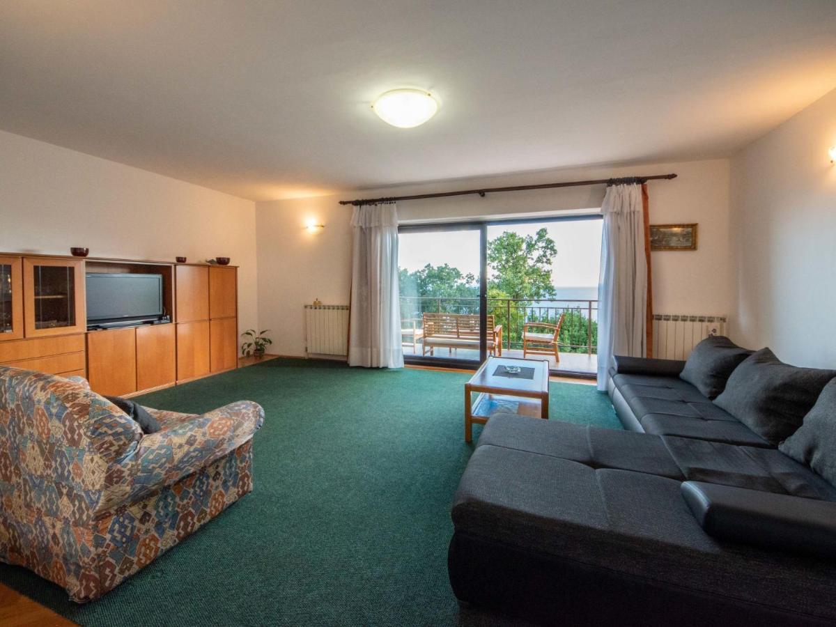 Apartment Nives-2 By Interhome Ičići Eksteriør bilde